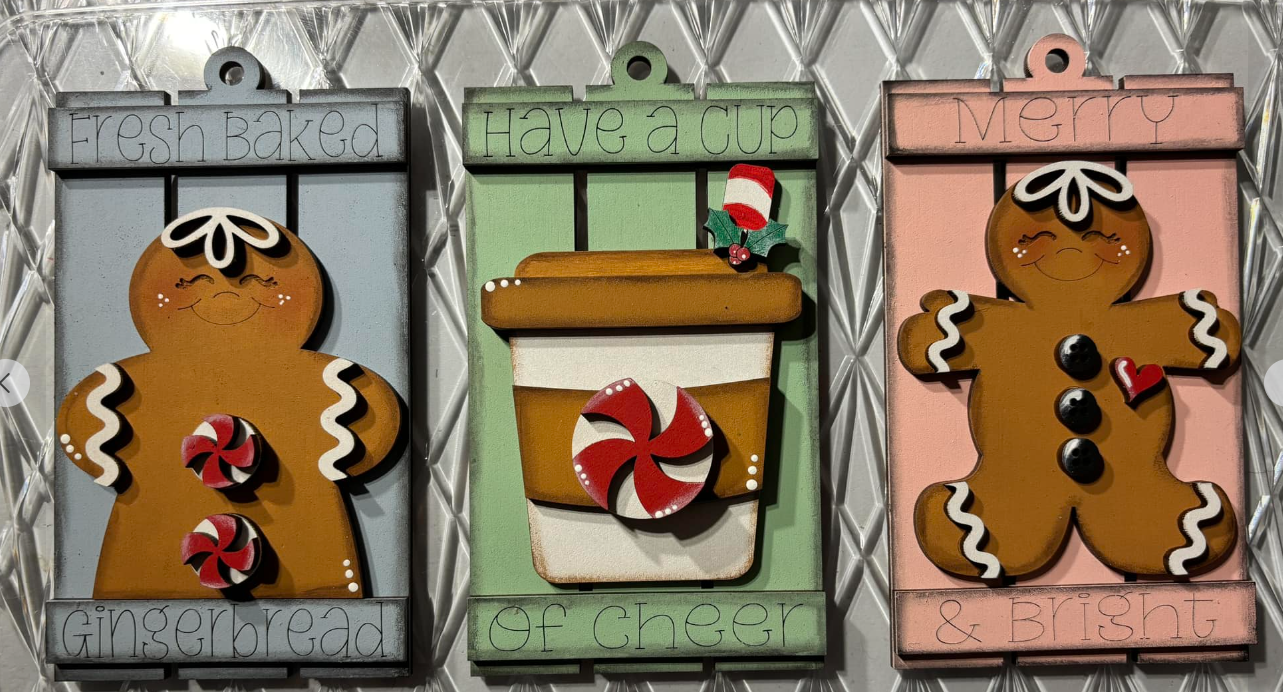 DIY Gingerbread Pallet Ornament Kit #3